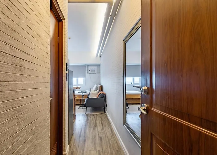 In Makati Near Airport And Free Parking! Apartment Manila